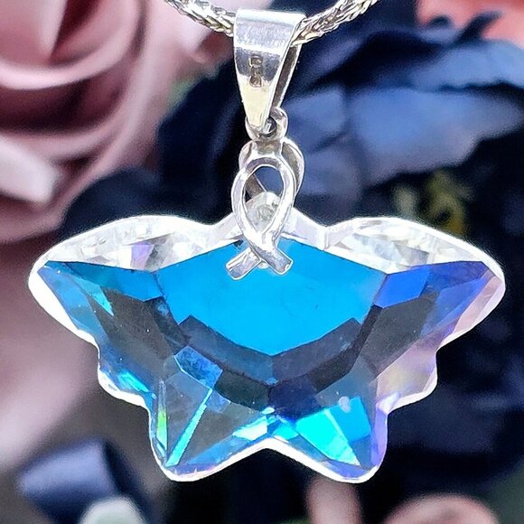 Dazzling 925 Sterling Silver Butterfly Crystal Aurora Borealis Necklace - Picture 3 of 14